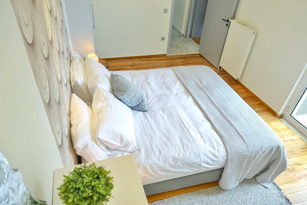 Peripatos Apartment Athens Ngoại thất bức ảnh