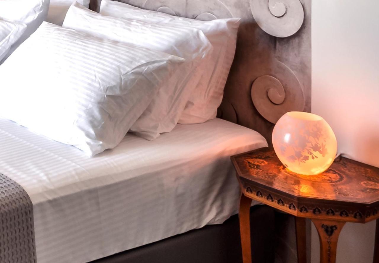 Peripatos Apartment Athens Ngoại thất bức ảnh